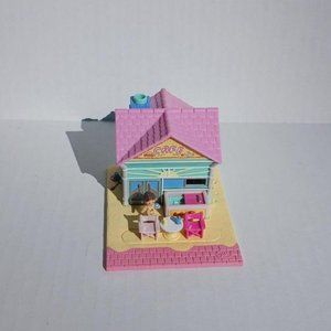 90s Polly pocket beach cafe vintage toy doll